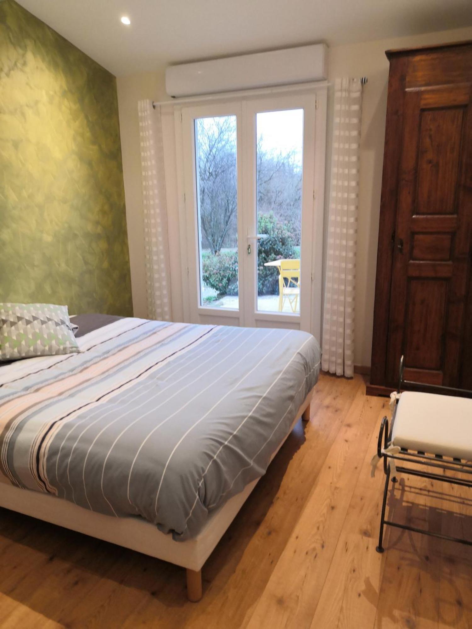 Chambre Avec Entree Independante Dans Un Ecrin De Verdure Dommartin  Екстер'єр фото